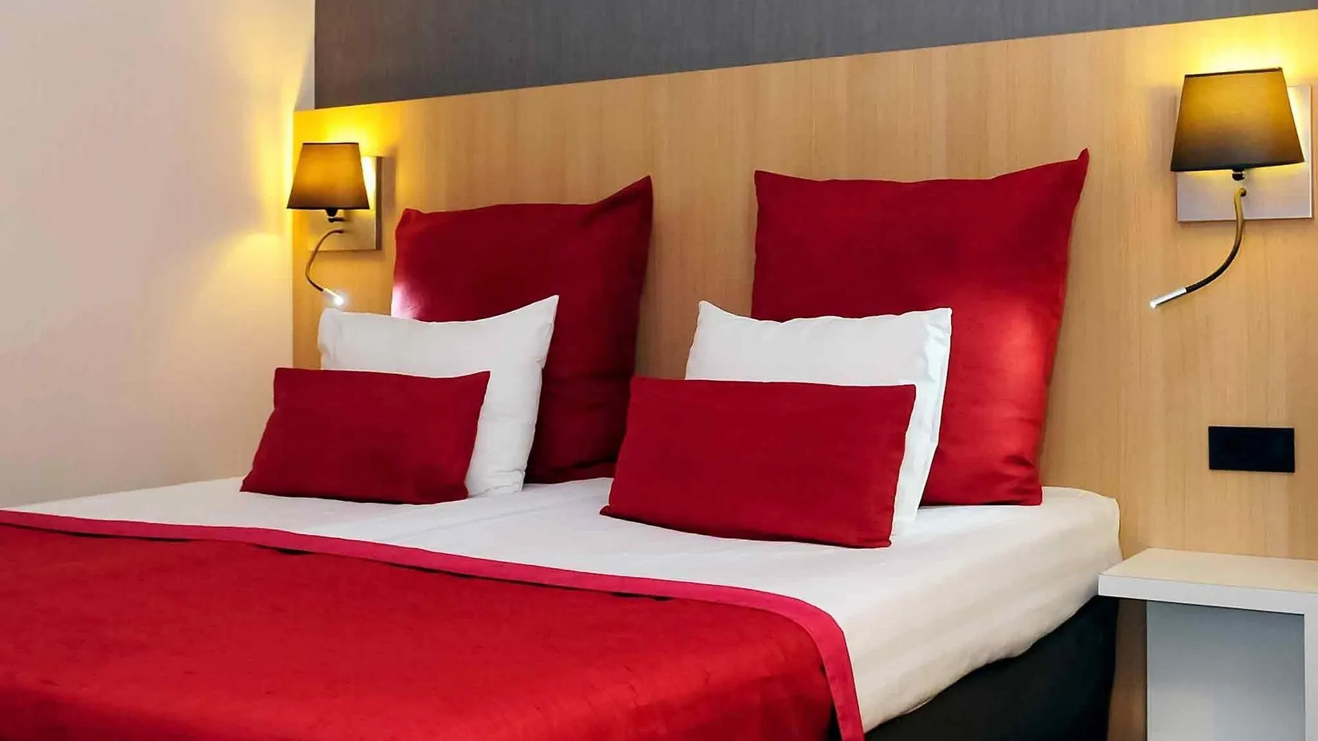 Mercure Hotel Schiphol Terminal Amsterdam Airport Schiphol 3*,  Paesi Bassi